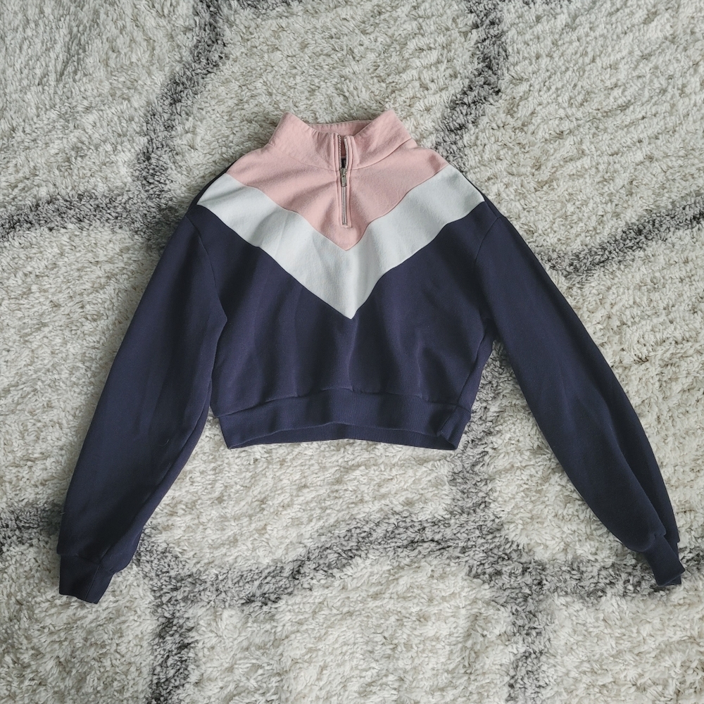 Cropped Colorblock Top | Size Small | Divided (H&M)